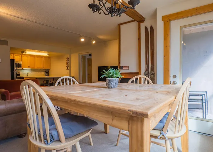 Sh402 Summit House Apartment