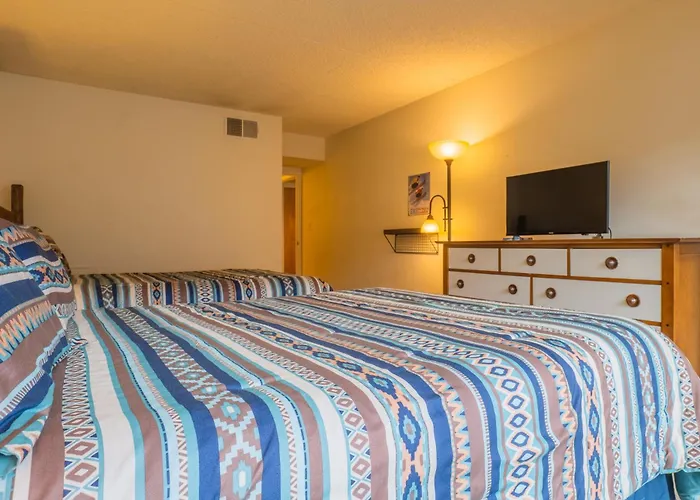 Sh402 Summit House *