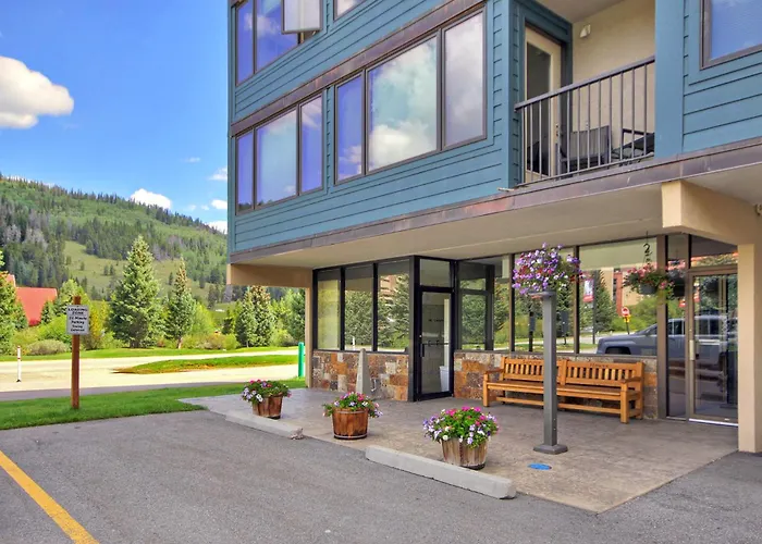 Apartment Sh402 Summit House *